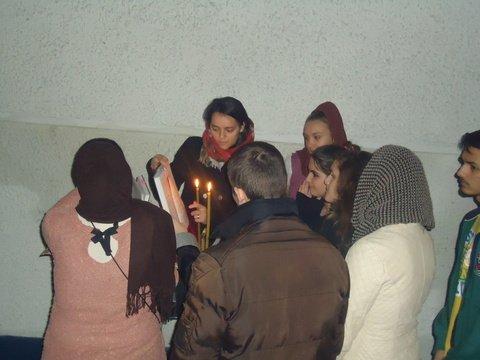 Liturghia Darurilor mai înainte Sfințite cu tinerii Nepsis la Roma