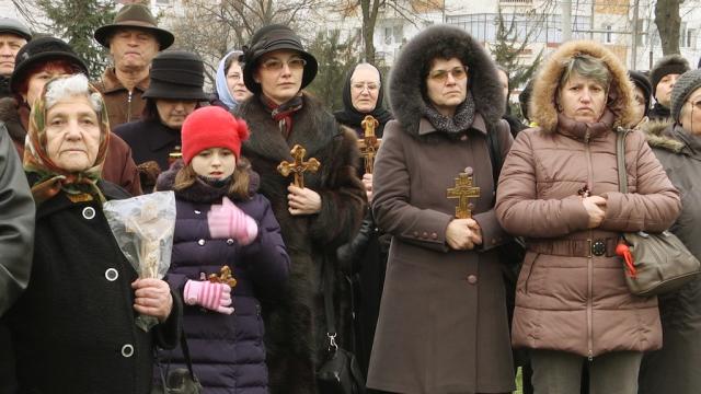 Mărturisire de credinţă prin pelerinaj, la Oneşti (GALERIE FOTO)