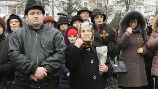 Mărturisire de credinţă prin pelerinaj, la Oneşti (GALERIE FOTO)