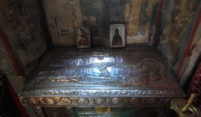 Mormântul Sfântului Simeon Izvorâtorul de mir de la Mănăstirea Hilandar