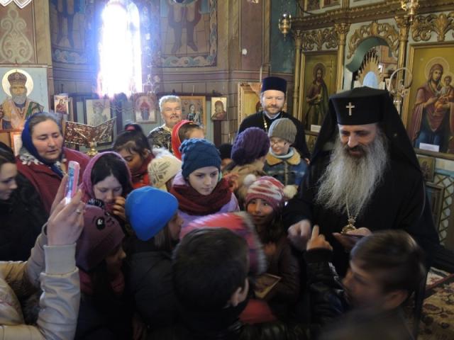 Denie arhierească și vizite pastorale în Protopopiatul Iaşi 2