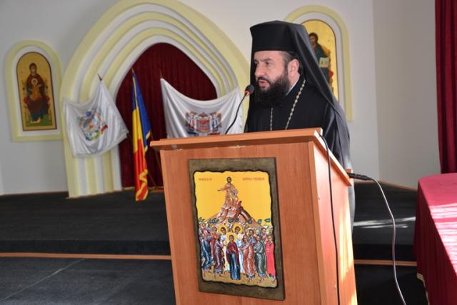 Festival de poezie în grai bănăţean la Centrul eparhial din Caransebeș