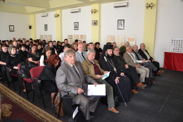 Festival de poezie în grai bănăţean la Centrul eparhial din Caransebeș