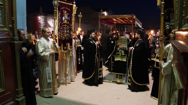 Prin Cruce, spre Înviere – la Catedrala Mitropolitană din Iași