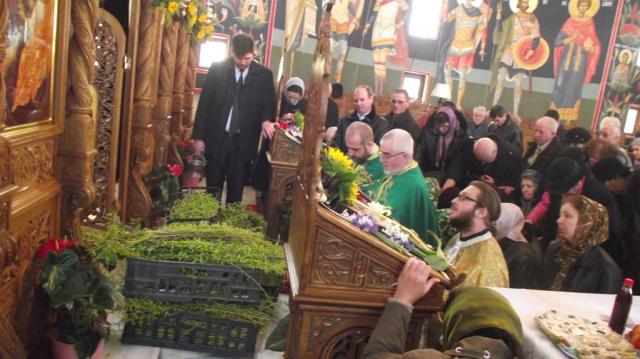 Hram la Biserica Flora din Iași