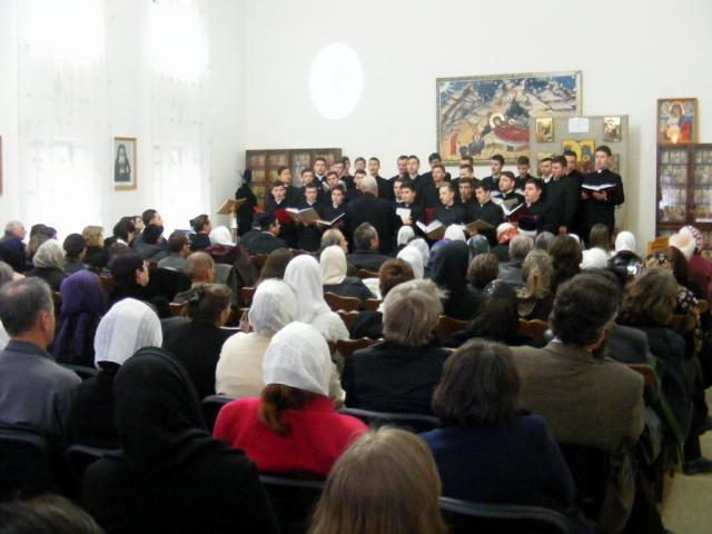Conferinţă închinată Preacinstirii Maicii Domnului la Botoşani