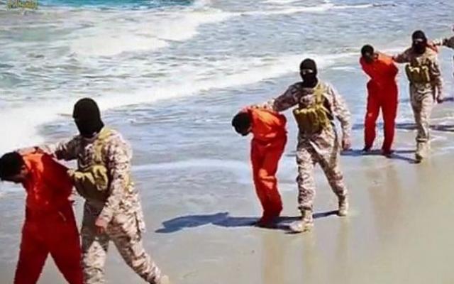 Furia bolnavă a Statului Islamic a lovit din nou: o nouă înregistrare cu execuția a zeci de creștini a fost făcută publică
