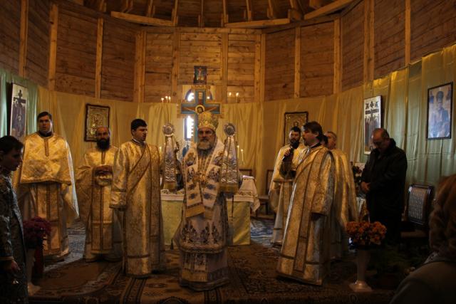 Sărbătoare la Biserica „Intrarea Domnului în Ierusalim“ din Bacău