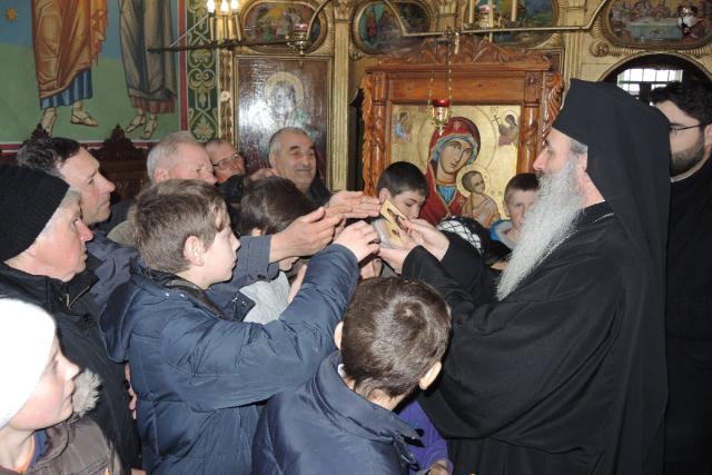 Denie arhierească și vizite pastorale în Protopopiatul Iaşi 1