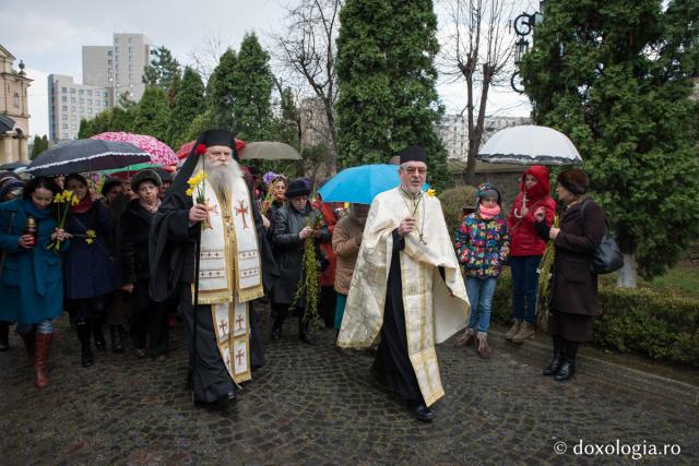 Pelerinaj în ajun de Florii la Iași