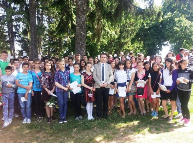 Ziua Eroilor, marcată în Parohia Muncelu de Sus