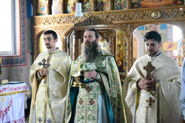 Membrii ATOR din judeţul Botoşani s-au reunit la Mănăstirea Ştiubieni