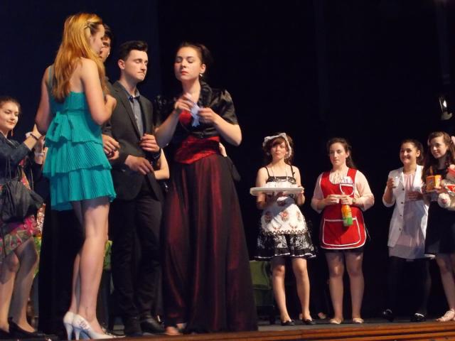 Trupa de teatru a Seminarului Teologic din Dorohoi laureată a Festivalului judeţean de teatru francofon