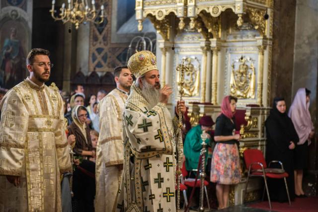 Pogorârea Duhului Sfânt la Catedrala Mitropolitană din Iași