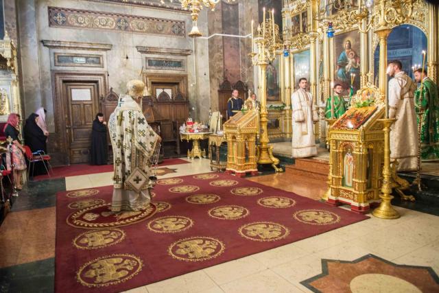 Pogorârea Duhului Sfânt la Catedrala Mitropolitană din Iași