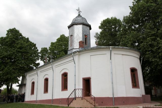 Sfințirea Bisericii din Parohia buzoiană Livada