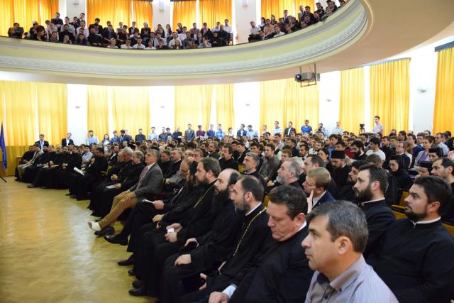 A debutat cea de-a a III-a ediţie a Simpozionului Internaţional dedicat părintelui Dumitru Stăniloae