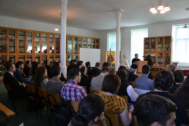 Simpozionul Facultății de Teologie din Iași este în plină desfășurare