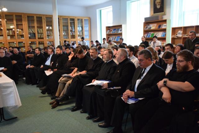 Simpozion Internațional încheiat cu succes la Facultatea de Teologie din Iași