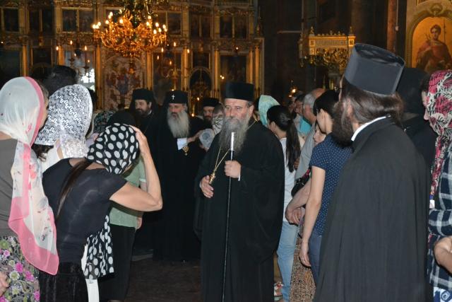 Șapte ani de Liturghie și bucurie alături de Înaltpreasfințitul Teofan