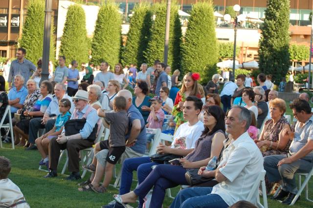 Un eveniment de succes – Festivalul multicultural de la Iași