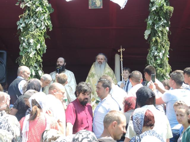 Treime, istorie și viață la Mănăstirea Balș