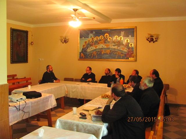 Întruniri ale preoţilor din Protopopiatul Iaşi III, pentru aprofundarea cunoştinţelor catehetice
