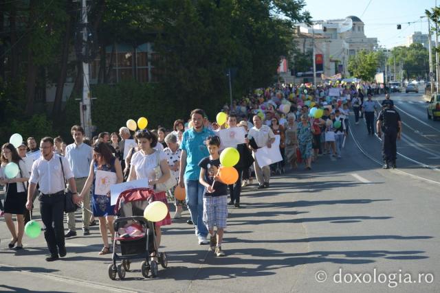Marș pentru susținerea familiei tradiționale