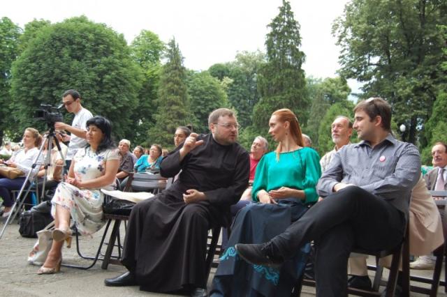 Concurs și concert Cantus Mundi la Iași