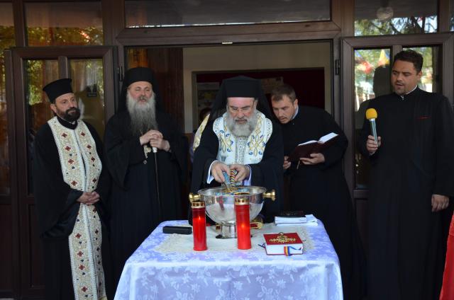 Numeroşi invitaţi de seamă la prima ediţie a Simpozionului naţional „Stăniţa - pagini de istorie, cultură şi spiritualitate“ (GALERIE FOTO)