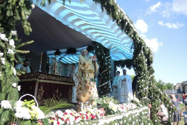 Liturghie arhierească, la hramul Mănăstirii Cetățuia