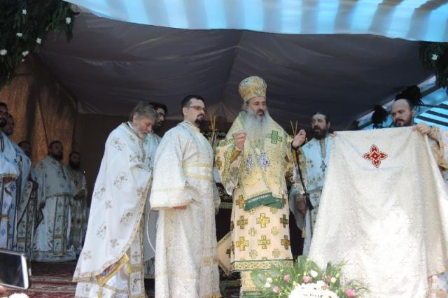 Liturghie arhierească, la hramul Mănăstirii Cetățuia