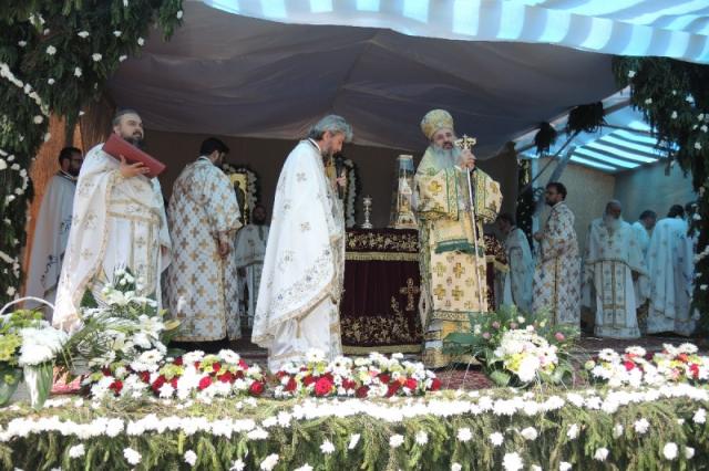 Liturghie arhierească, la hramul Mănăstirii Cetățuia