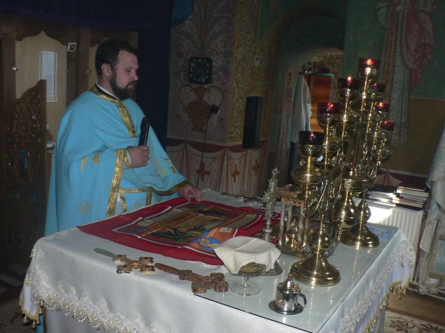 Frumuseţea cea dulce a Raiului s-a văzut pentru o zi la Brăteşti