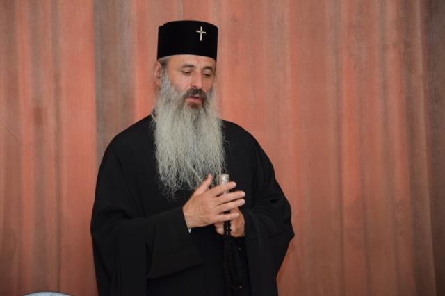 „A obține note bune la disciplina religie reprezintă o veritabilă declarație de patriotism”