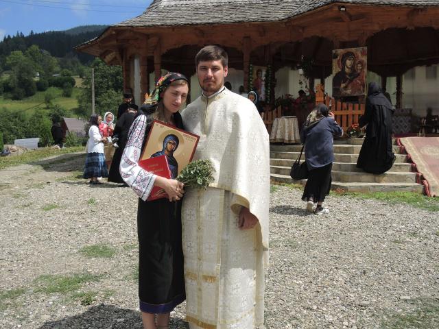 Slujire arhierească la Mănăstirea Paltin - Petru Vodă, în cinstea Sfântului Mare Mucenic și Tămăduitor Pantelimon