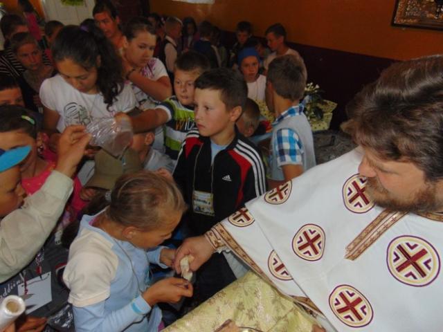 „Copilărie sub streșină de Rai”