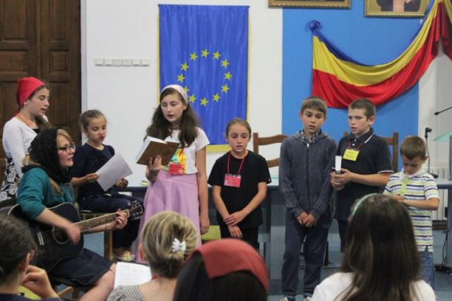 Tabără pentru copii, la Seminarul Teologic de la Mãnãstirea Neamț