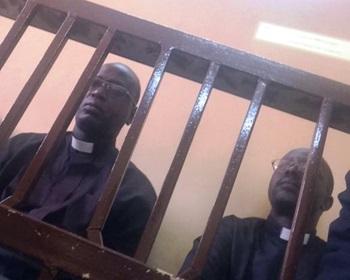 „M-am născut din nou” - Sudanul eliberează cei doi preoți condamnați la moarte