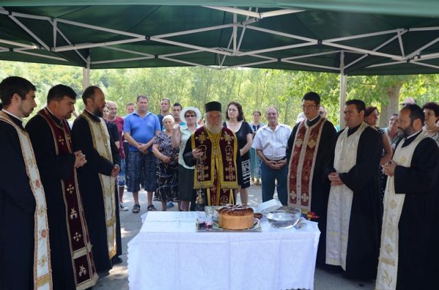Sfințire de troiță în Episcopia Tulcii