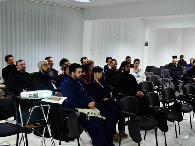 Conferință preoțească semestrială: „Parohia - adunare euharistică și spital duhovnicesc”