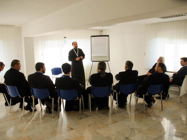Conferință preoțească semestrială: „Parohia - adunare euharistică și spital duhovnicesc”
