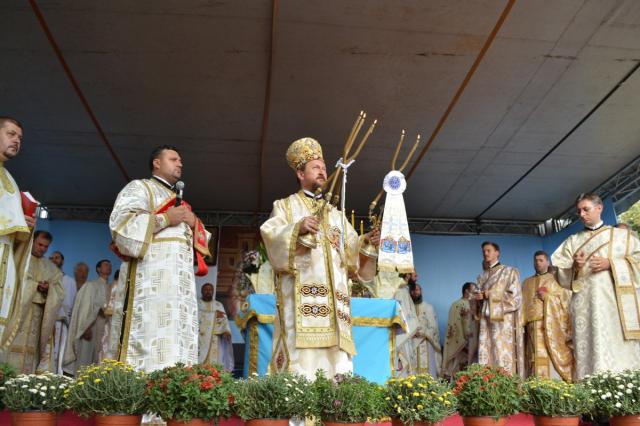 Reabilitarea Bisericii "Sfântul Nicolae" din Huşi, încununată cu Slujba Sfinţirii