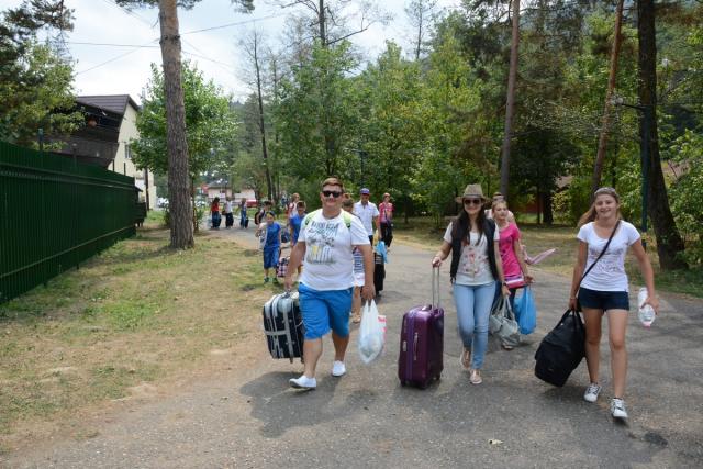 La Săvineşti a început Tabăra „Aripi de înger” – Ediția a X-a