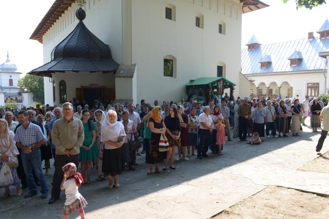 Mănăstirea Văratec și-a serbat al doilea hram