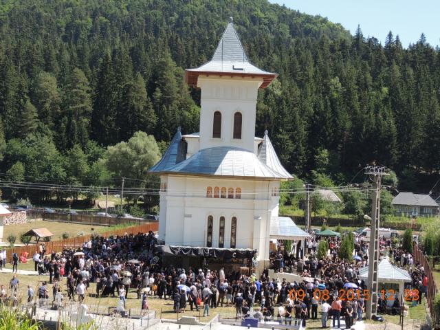 Părintele Costin Popa, condus spre împărăţia cerească