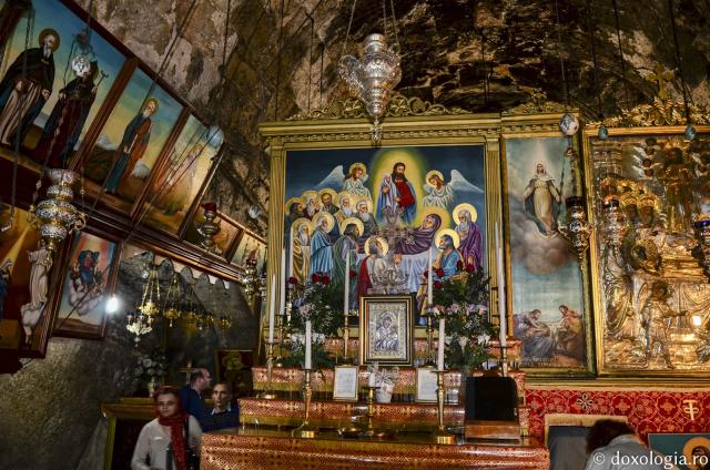 La mormântul Maicii Domnului din Ierusalim