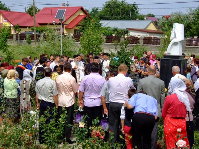Patriarhul Teoctist, omagiat în comuna Victoria