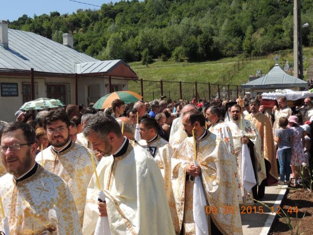 Părintele Costin Popa, condus spre împărăţia cerească