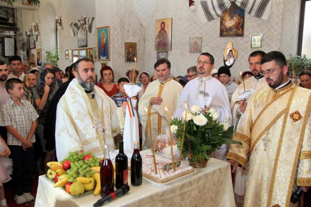 Biserica „Sfântul Epifanie“ din Buzău, în zi de sărbătoare